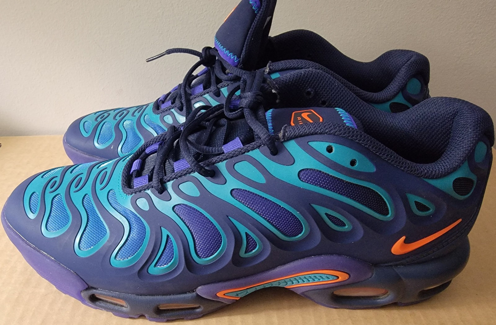 Nike Men’s Air Max Plus Drift Midnight Navy. Size 10 – NEW!