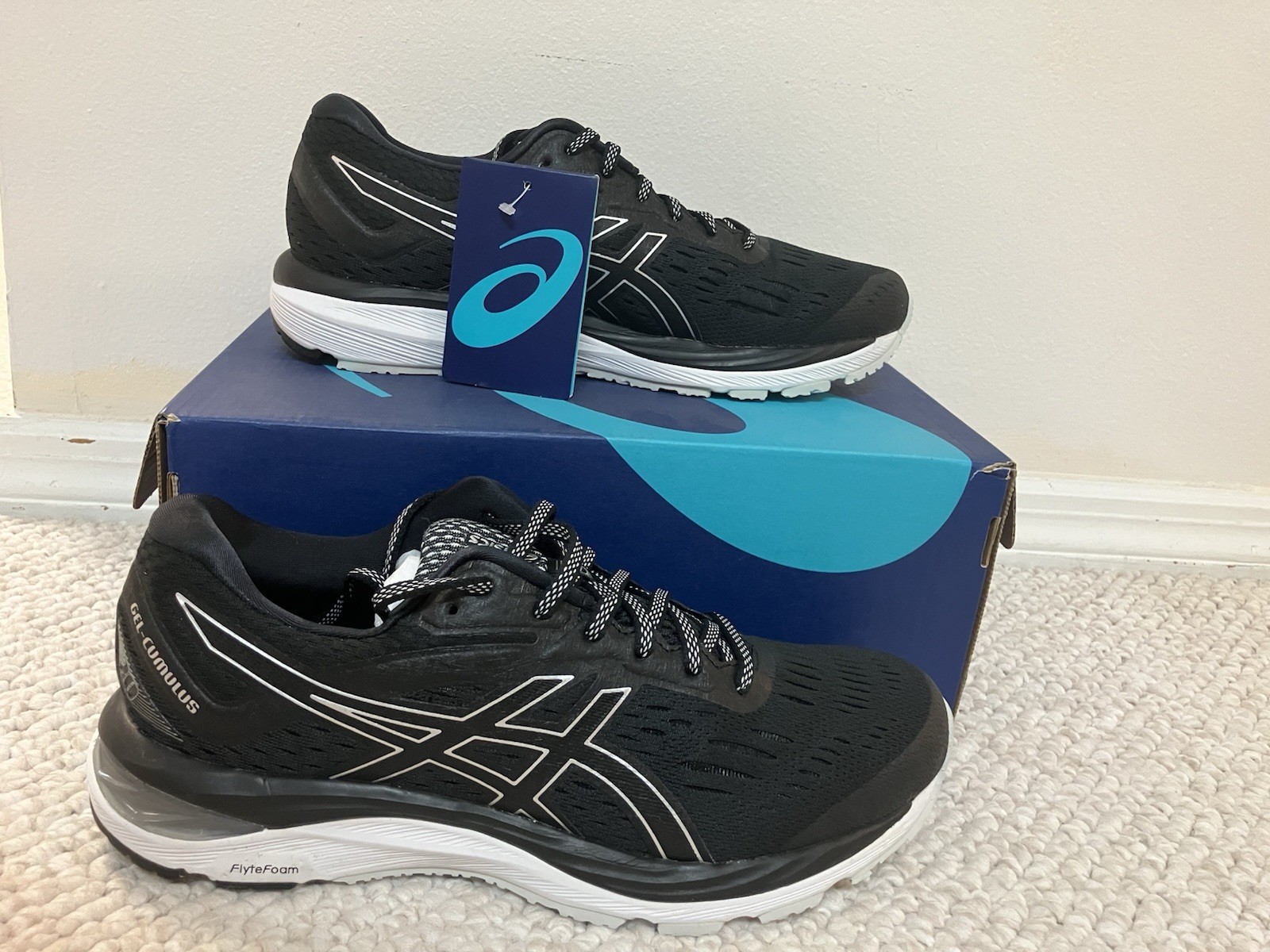 Brand New Asics Gel-Cumulus 20 Men’s Size 8