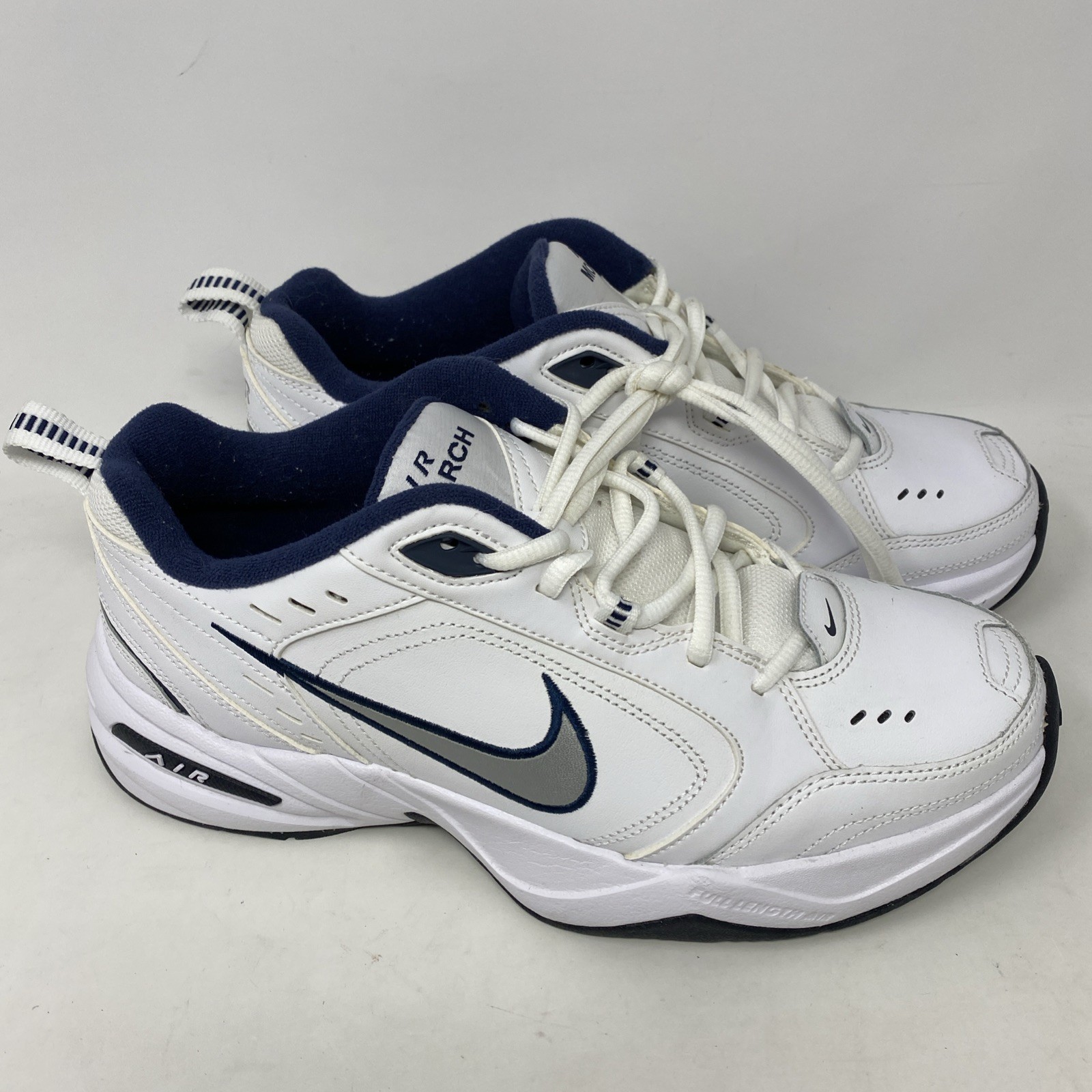 Nike Air Monarch IV Shoes Men Size 9 White Navy 415445-102 Training