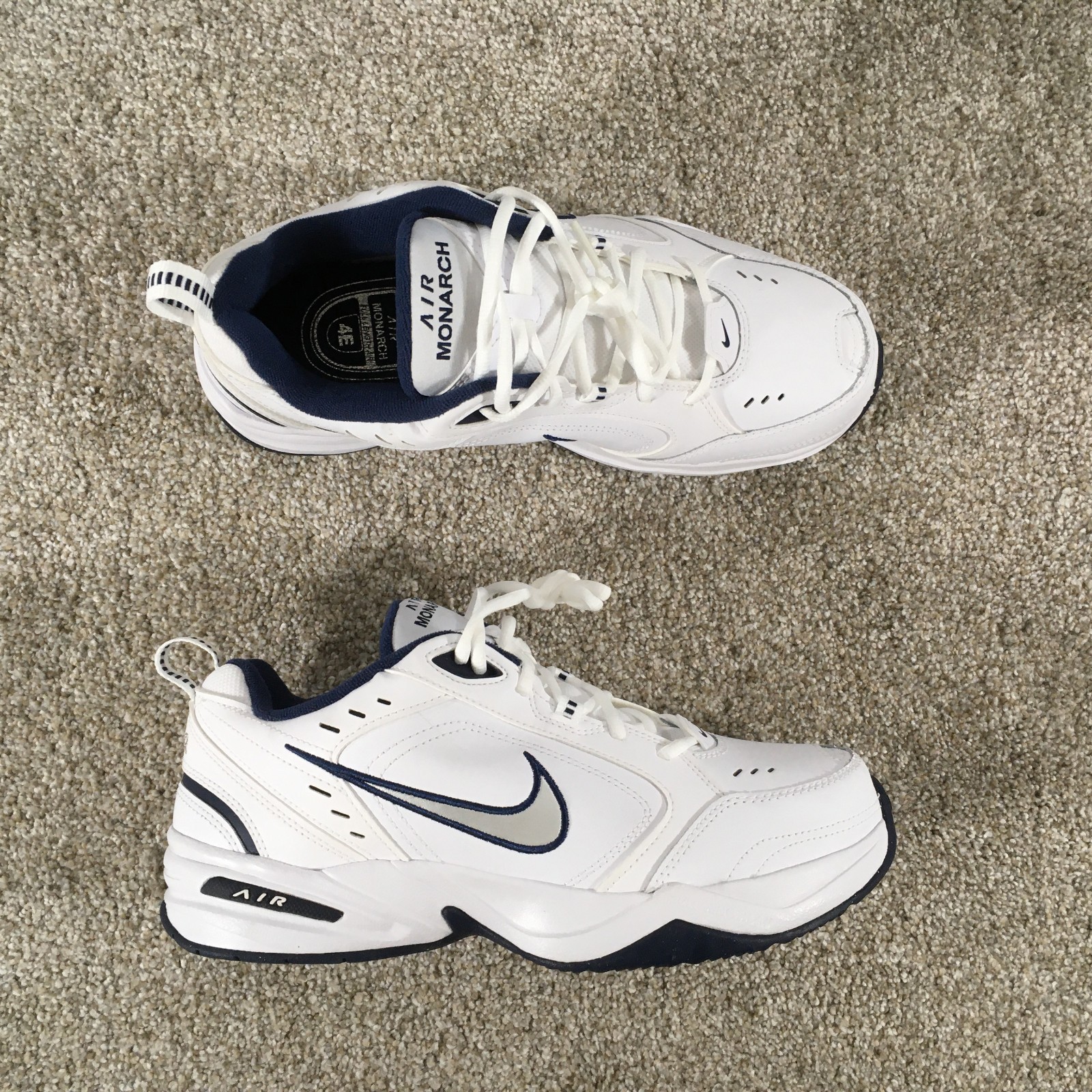 Nike Air Monarch IV Sneakers Mens Size 10 White Navy Blue Leather 416355-102